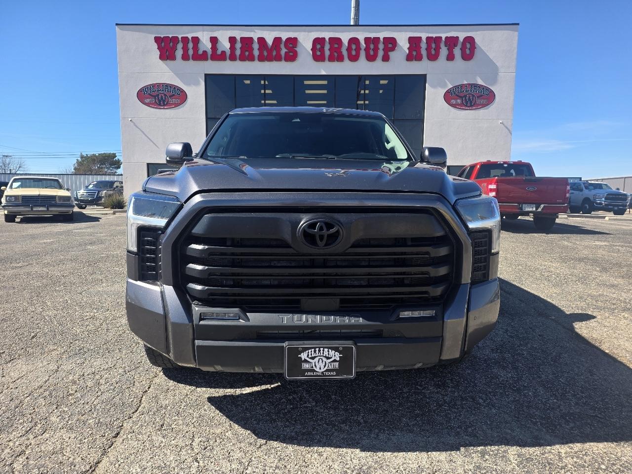 Toyota Tundra 4WD SR5 CrewMax 5.5' Bed (Natl) 2023