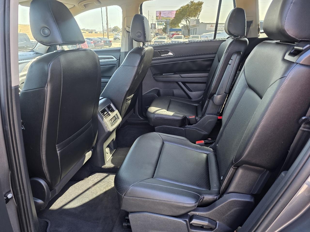 Volkswagen Atlas 3.6L V6 SE w/Technology FWD 2019