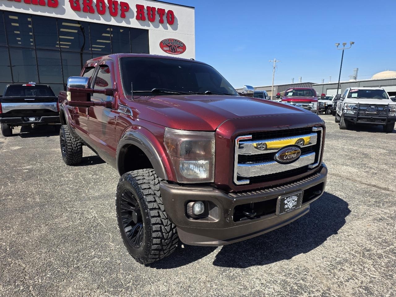 Ford Super Duty F-250 SRW 4WD Crew Cab 156" Lariat 2011