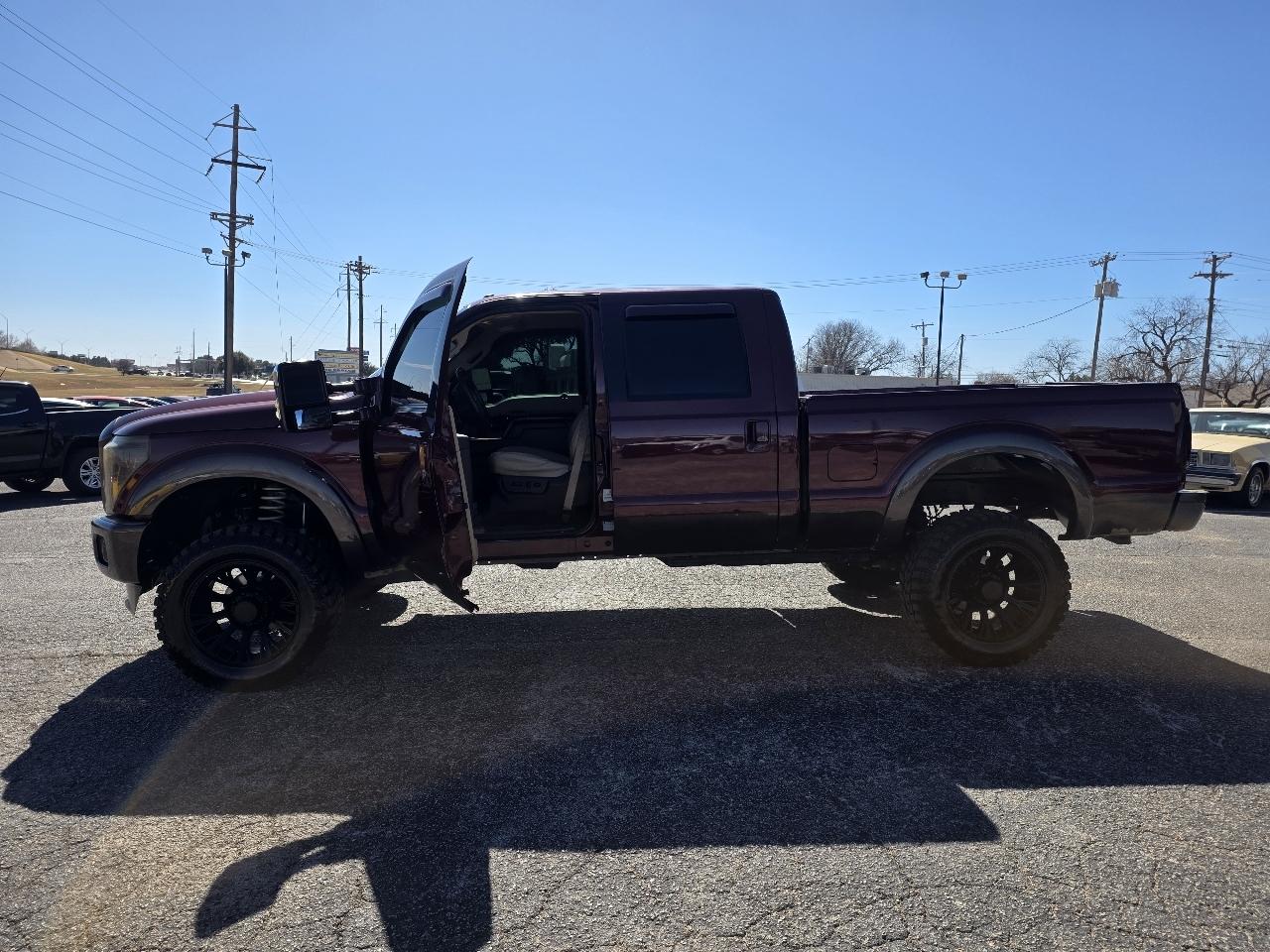 Ford Super Duty F-250 SRW 4WD Crew Cab 156" Lariat 2011