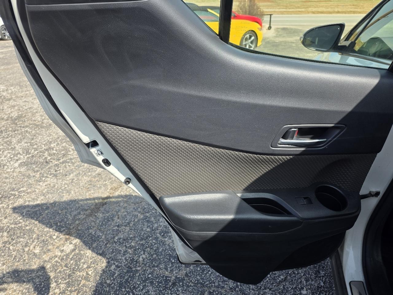 Toyota C-HR Limited FWD (Natl) 2020