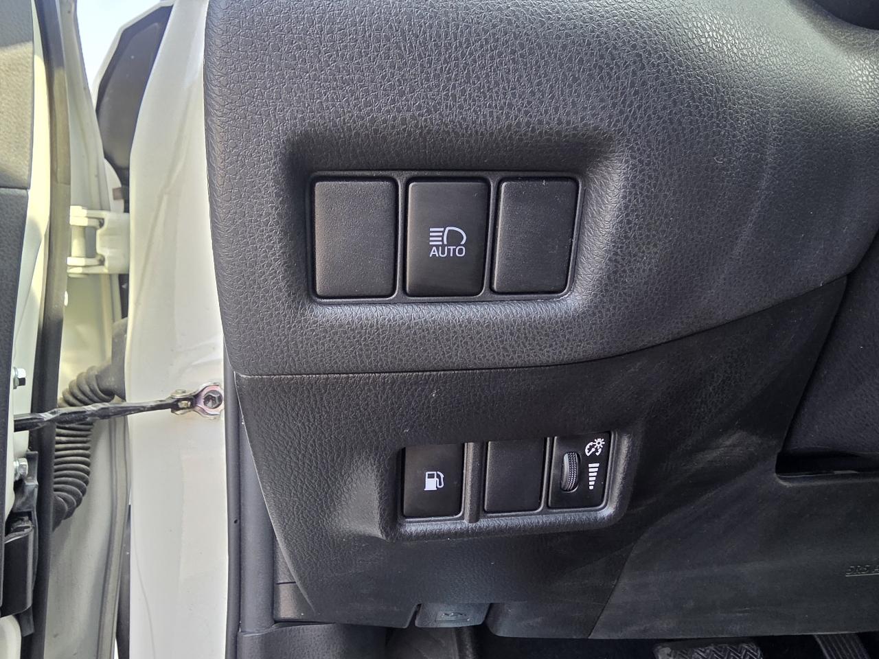 Toyota C-HR Limited FWD (Natl) 2020