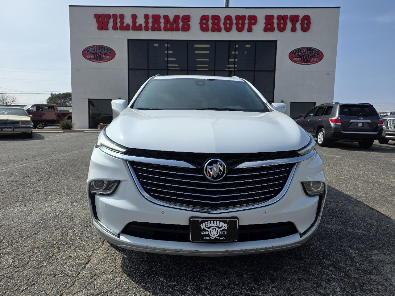 Buick Enclave FWD 4dr Essence 2022