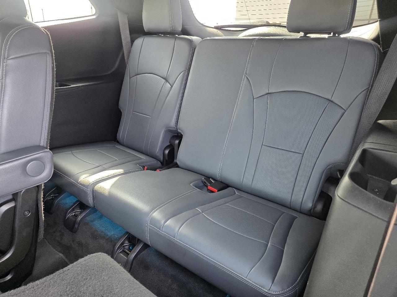 Buick Enclave FWD 4dr Essence 2022