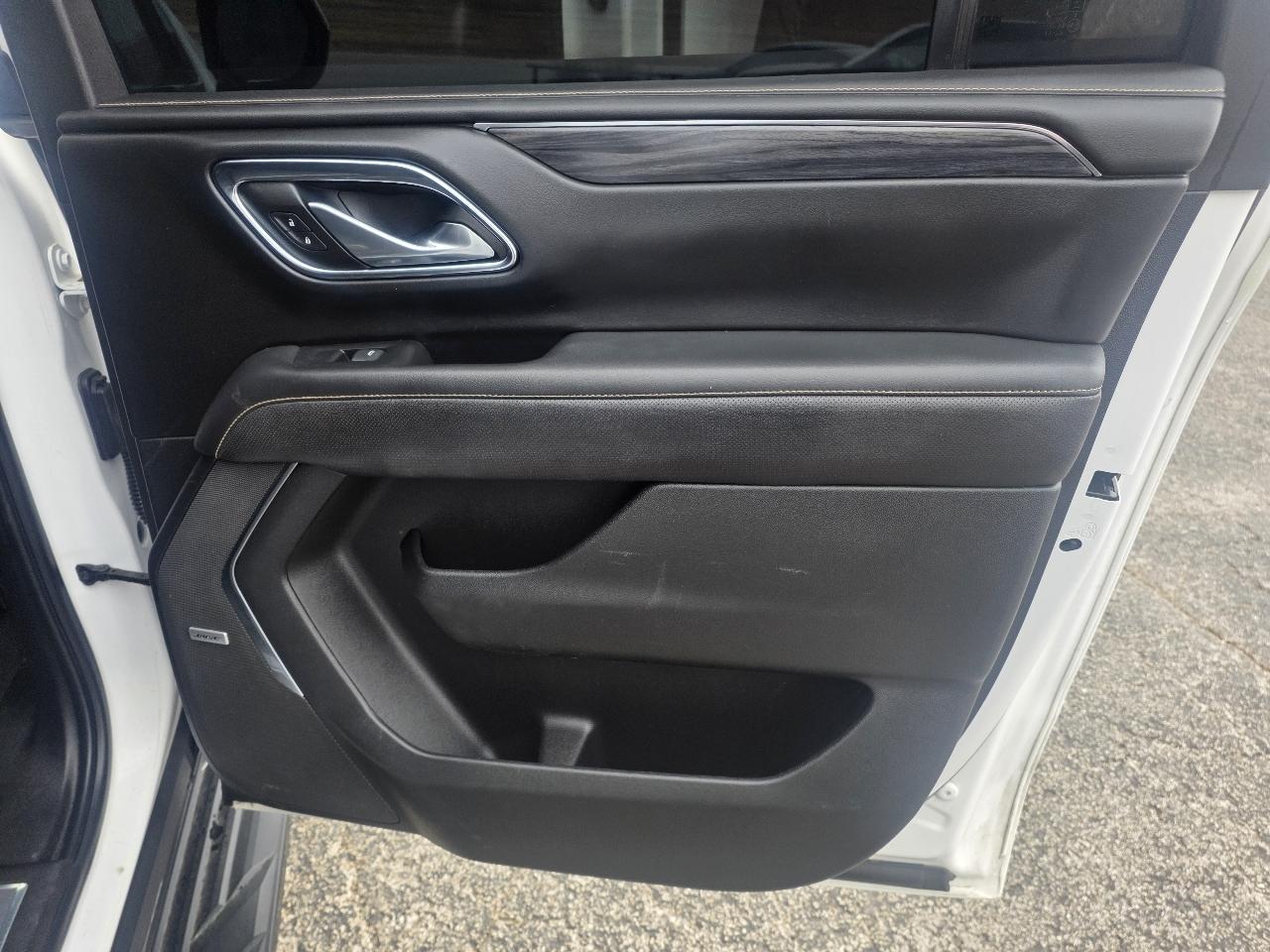 GMC Yukon XL 4WD 4dr SLT 2023