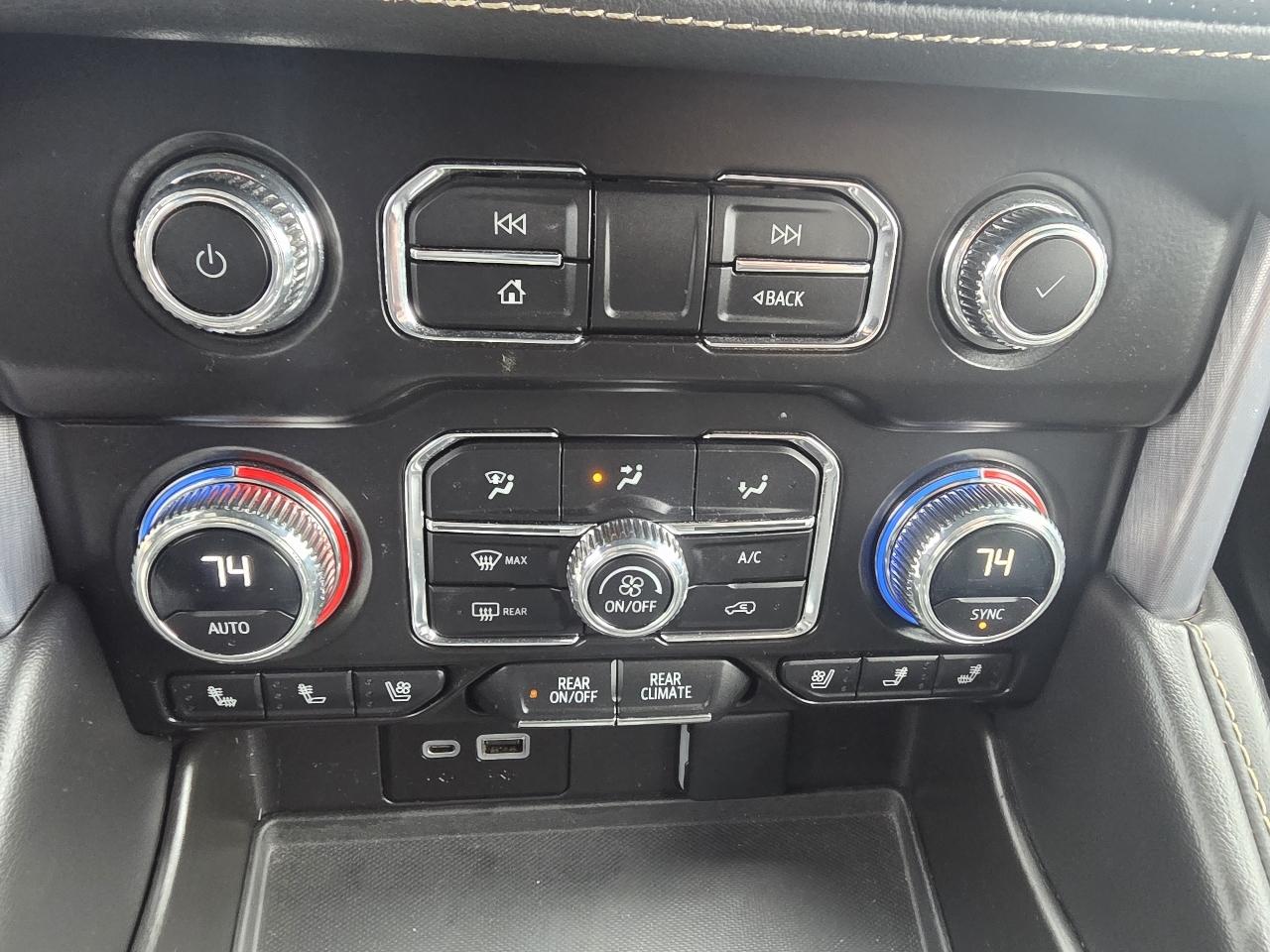 GMC Yukon XL 4WD 4dr SLT 2023