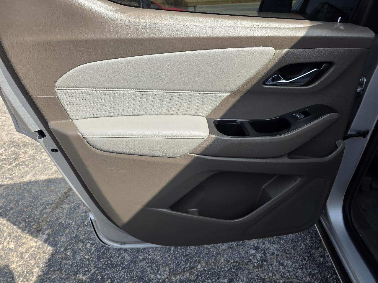 Chevrolet Traverse AWD 4dr Premier 2020