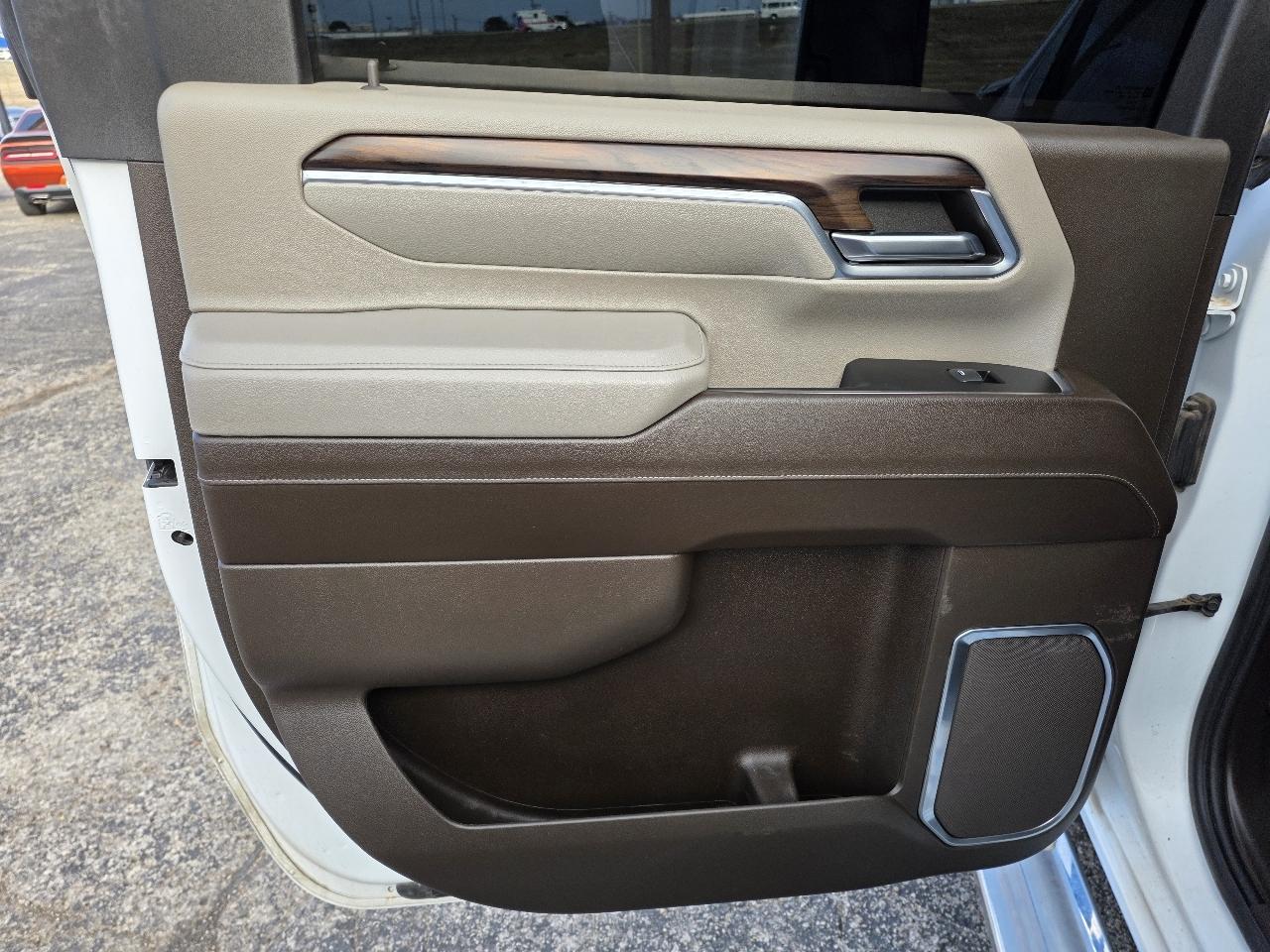 GMC Sierra 2500HD 4WD Crew Cab 159" SLT 2024