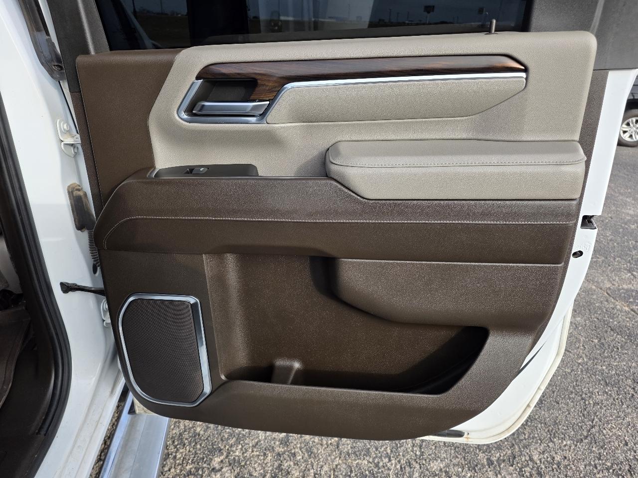 GMC Sierra 2500HD 4WD Crew Cab 159" SLT 2024