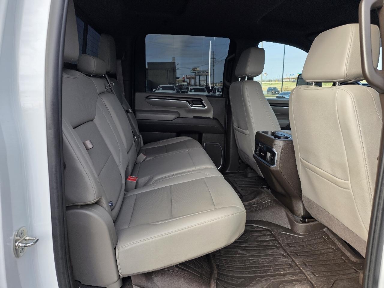 GMC Sierra 2500HD 4WD Crew Cab 159" SLT 2024