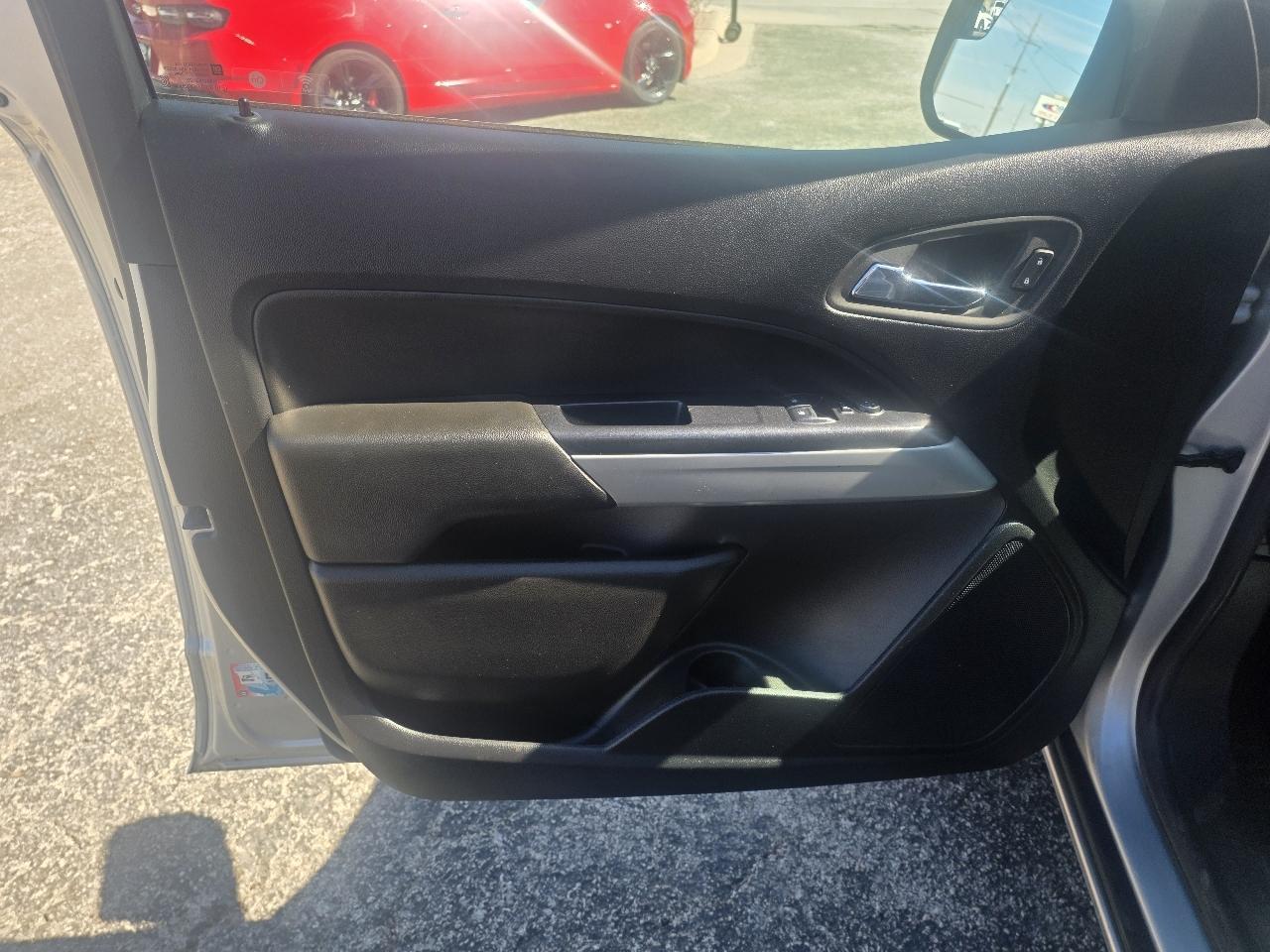 Chevrolet Colorado 2WD Ext Cab 128" LT 2022