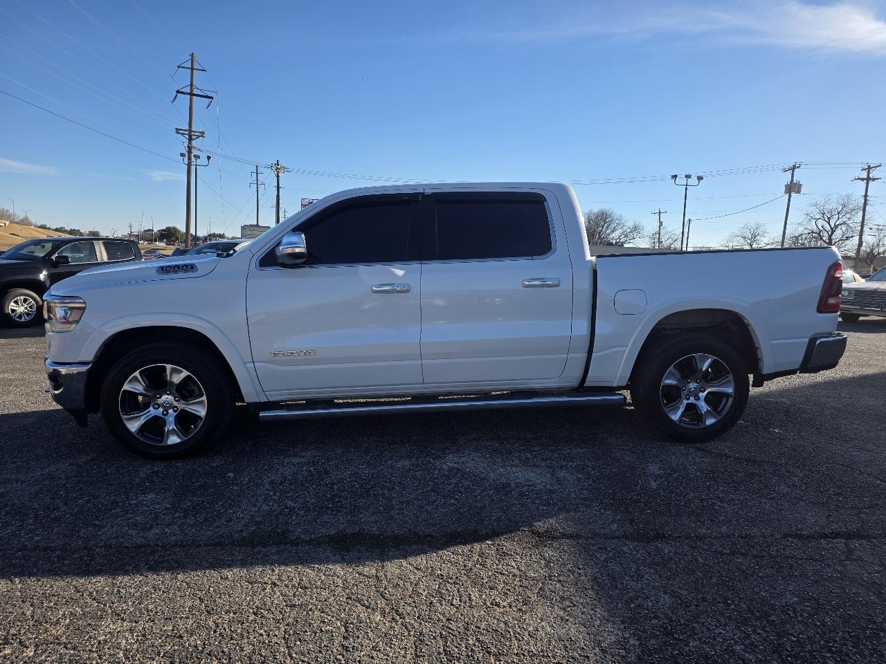 RAM 1500 Laramie 4x2 Crew Cab 5'7" Box 2019