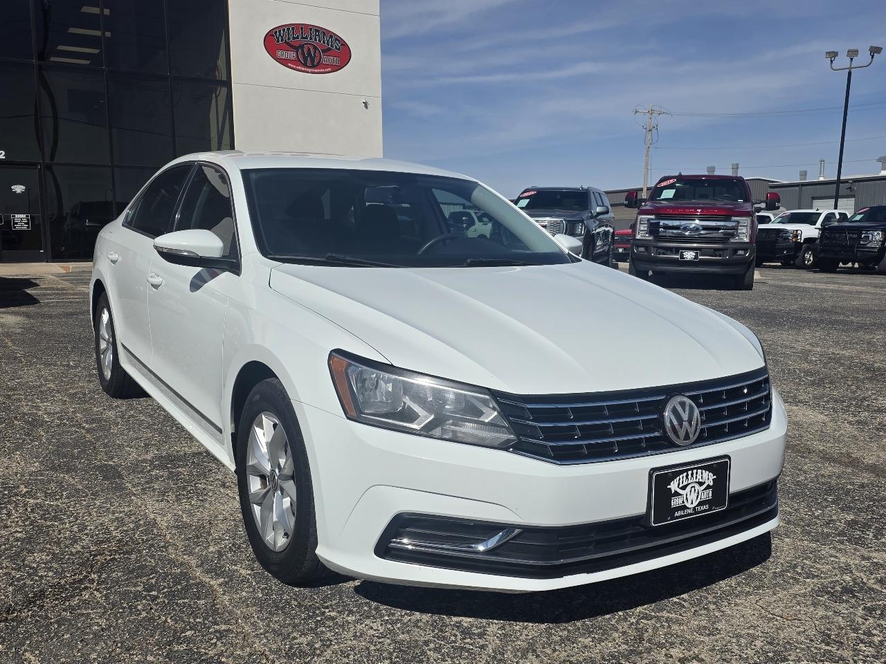 Volkswagen Passat 1.8T S Auto 2017