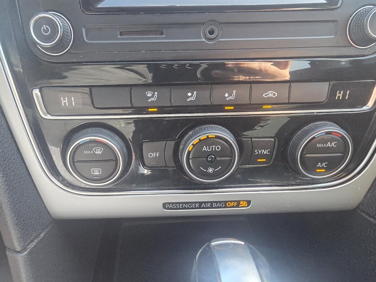 Volkswagen Passat 1.8T S Auto 2017