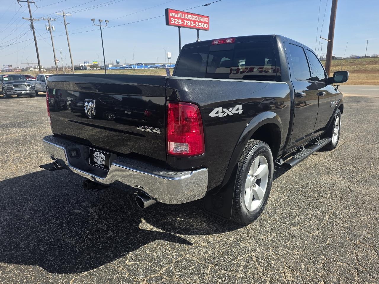 RAM 1500 Harvest 4x4 Crew Cab 5'7" Box *Ltd Avail* 2018