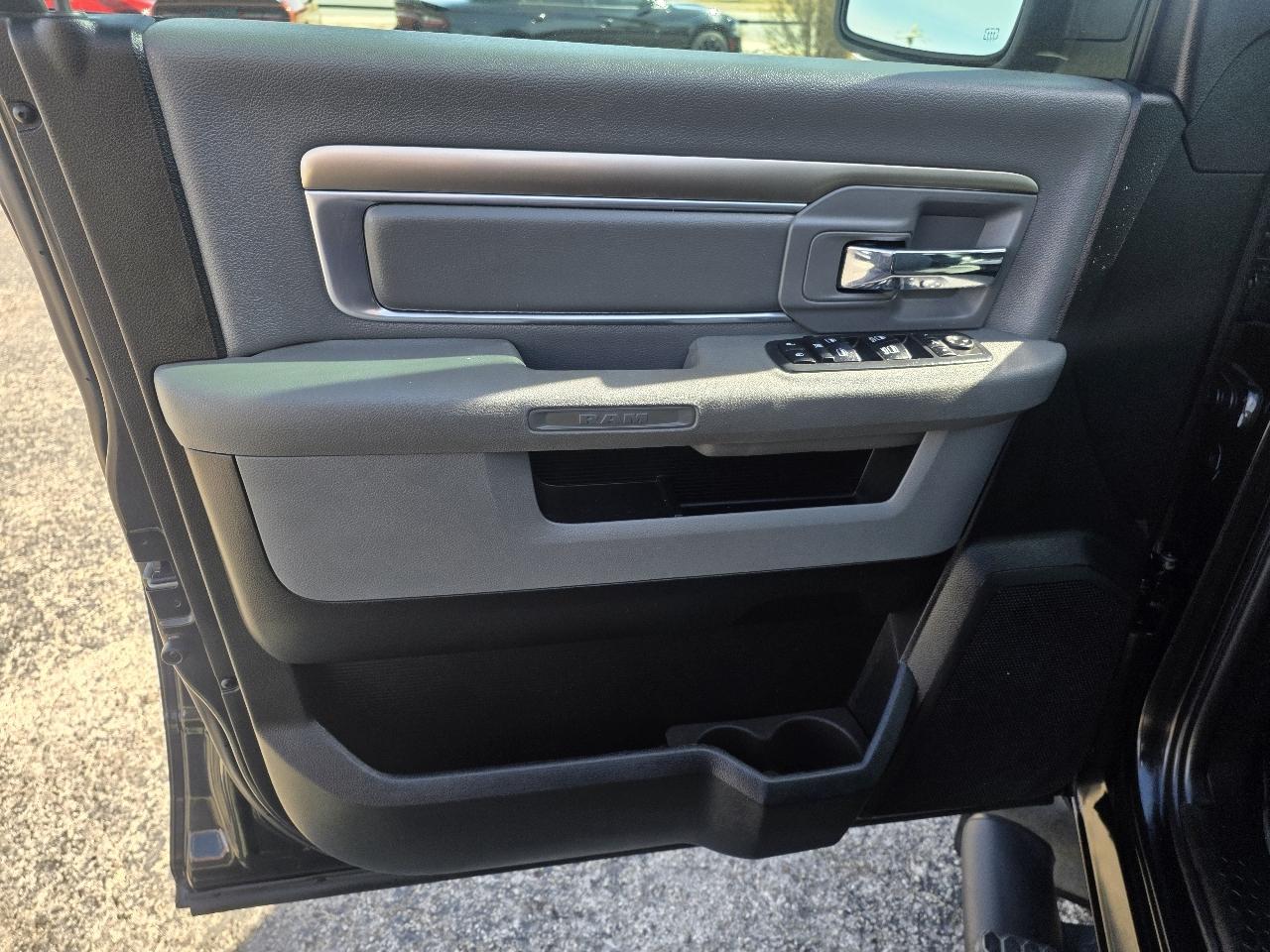 RAM 1500 Harvest 4x4 Crew Cab 5'7" Box *Ltd Avail* 2018