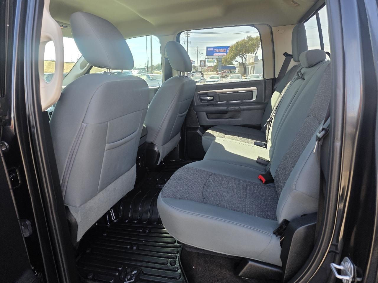 RAM 1500 Harvest 4x4 Crew Cab 5'7" Box *Ltd Avail* 2018