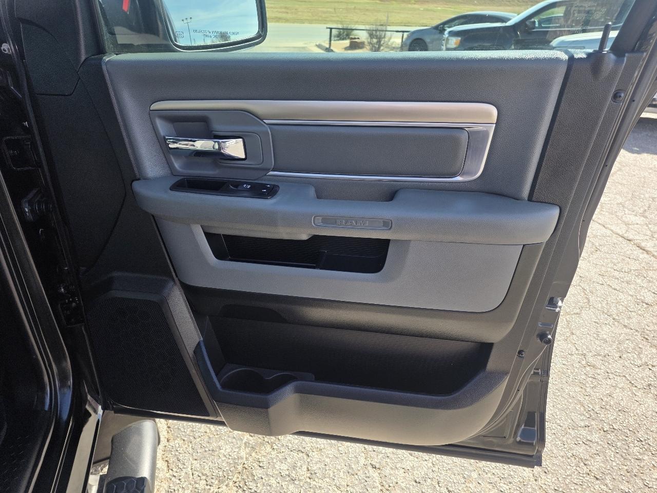 RAM 1500 Harvest 4x4 Crew Cab 5'7" Box *Ltd Avail* 2018