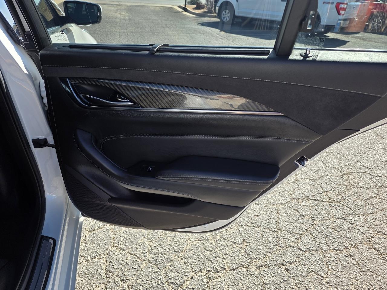 Cadillac CTS Sedan 4dr Sdn 3.6L Premium Luxury RWD 2018