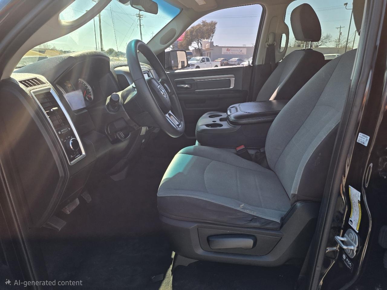 RAM 1500 Classic SLT 4x2 Crew Cab 5'7" Box 2021