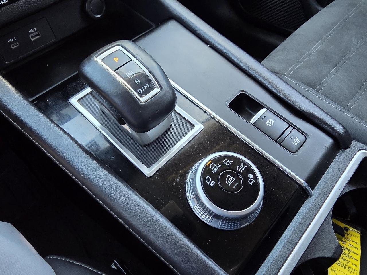 Mitsubishi Outlander SE FWD 2023