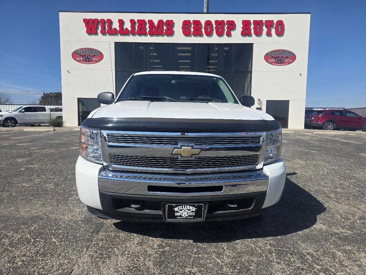 Chevrolet Silverado 1500 2WD Reg Cab 119.0" Work Truck 2011