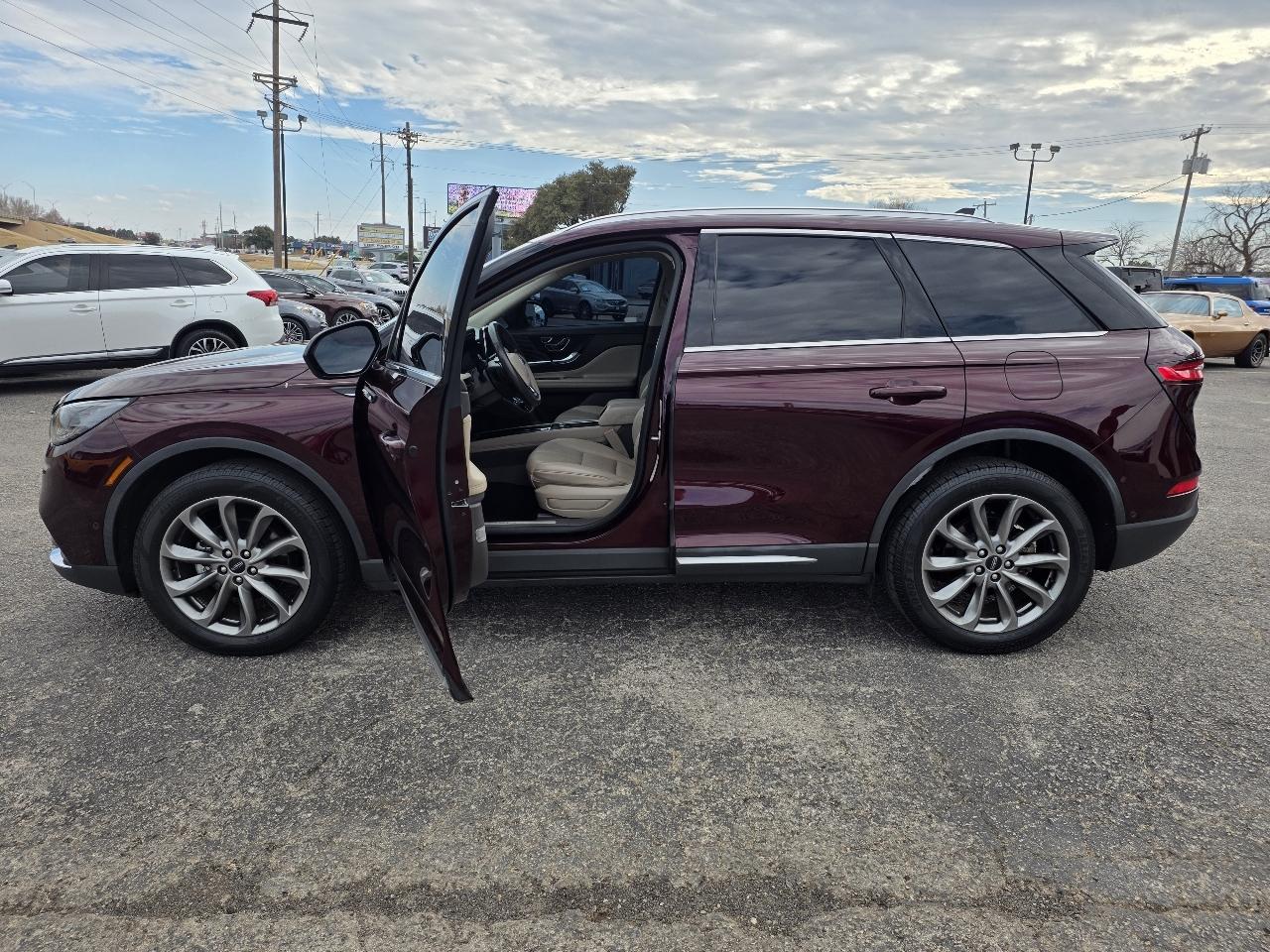 Lincoln Corsair Standard FWD 2020