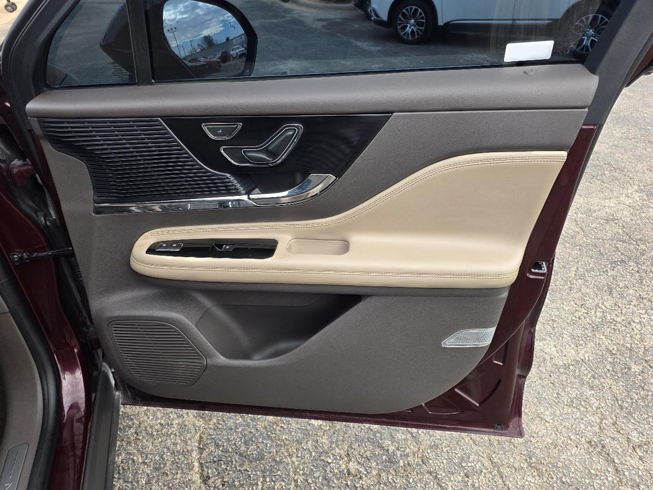 Lincoln Corsair Standard FWD 2020