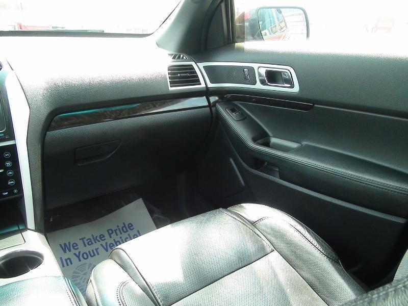 Ford Explorer Limited FWD 2013