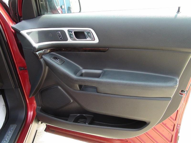 Ford Explorer Limited FWD 2013