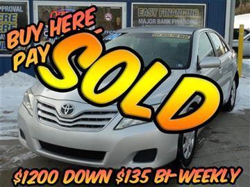 2010 Toyota Camry SE 6-Spd AT