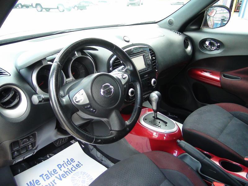 Nissan Juke S AWD 2012