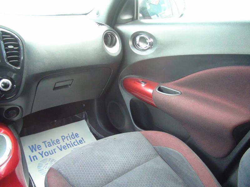 Nissan Juke S AWD 2012