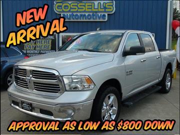 2017 RAM 1500 SLT Crew Cab SWB 4WD