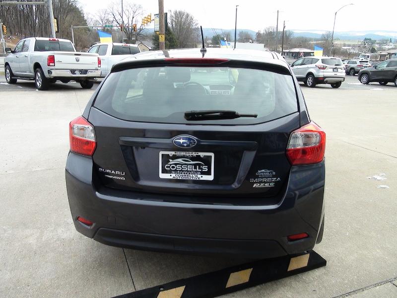 Subaru Impreza 2.0i PZEV CVT 5-Door 2015