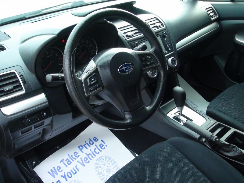 Subaru Impreza 2.0i PZEV CVT 5-Door 2015