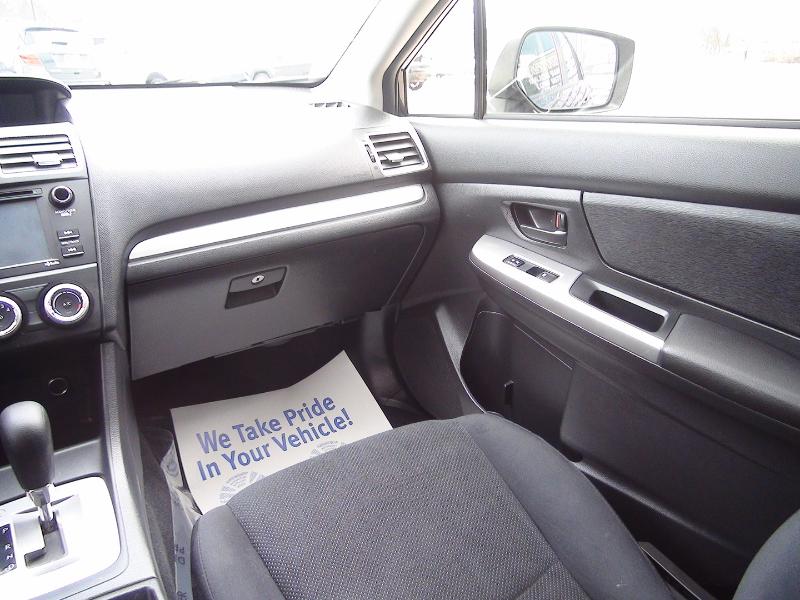 Subaru Impreza 2.0i PZEV CVT 5-Door 2015