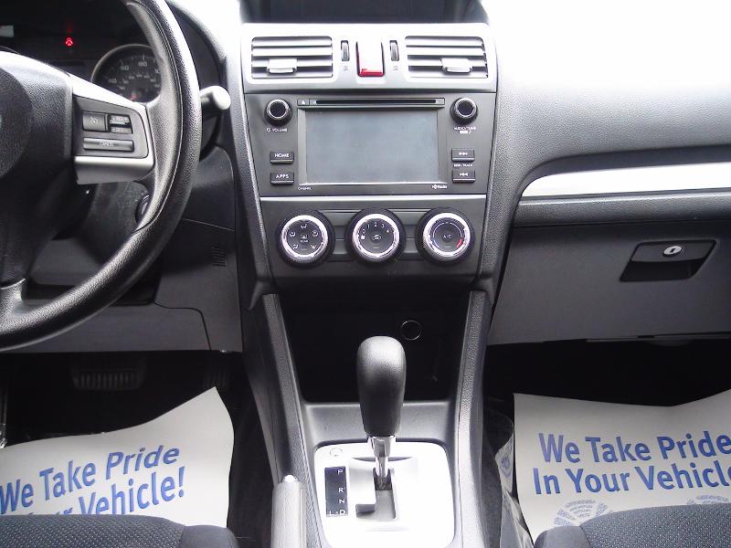 Subaru Impreza 2.0i PZEV CVT 5-Door 2015