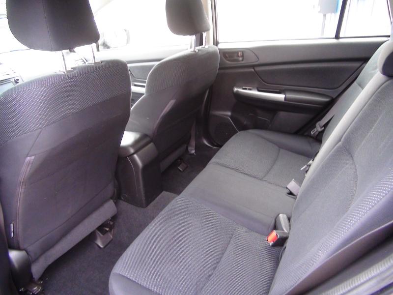 Subaru Impreza 2.0i PZEV CVT 5-Door 2015