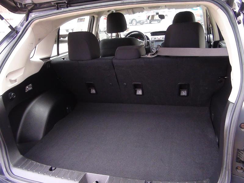 Subaru Impreza 2.0i PZEV CVT 5-Door 2015