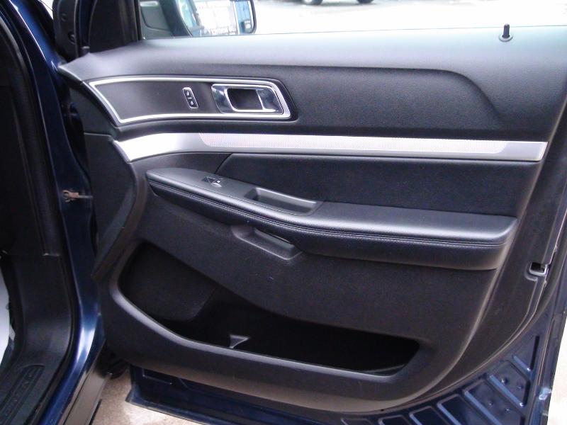 Ford Explorer XLT 4WD 2017