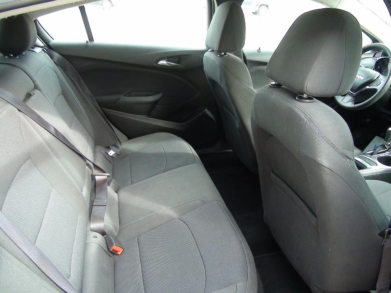 Chevrolet Cruze LT Auto Hatchback 2017