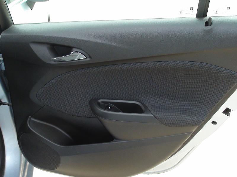 Chevrolet Cruze LT Auto Hatchback 2017