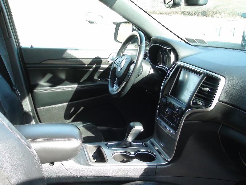 Jeep Grand Cherokee Laredo 4WD 2018