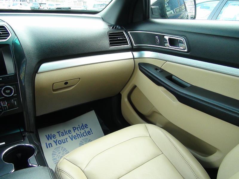 Ford Explorer XLT 4WD 2016