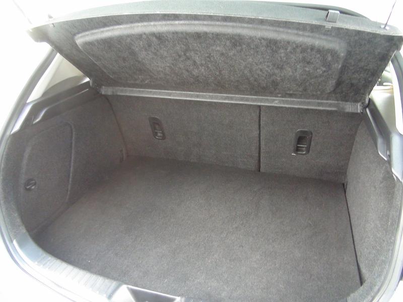 Mazda MAZDA3 i Grand Touring MT 5-Door 2013