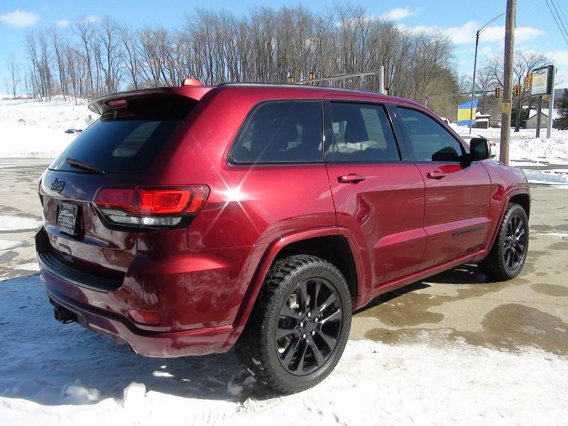 Jeep Grand Cherokee Laredo 4WD 2018