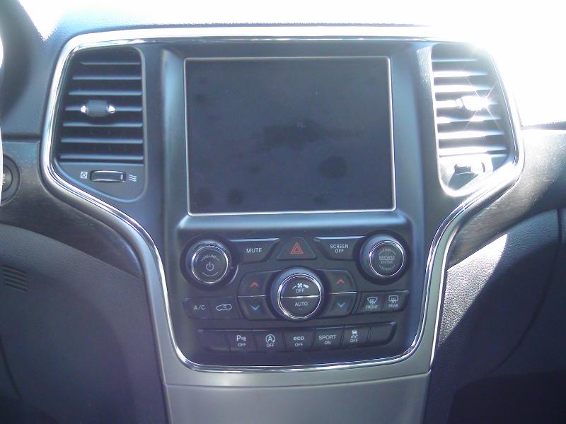 Jeep Grand Cherokee Laredo 4WD 2018