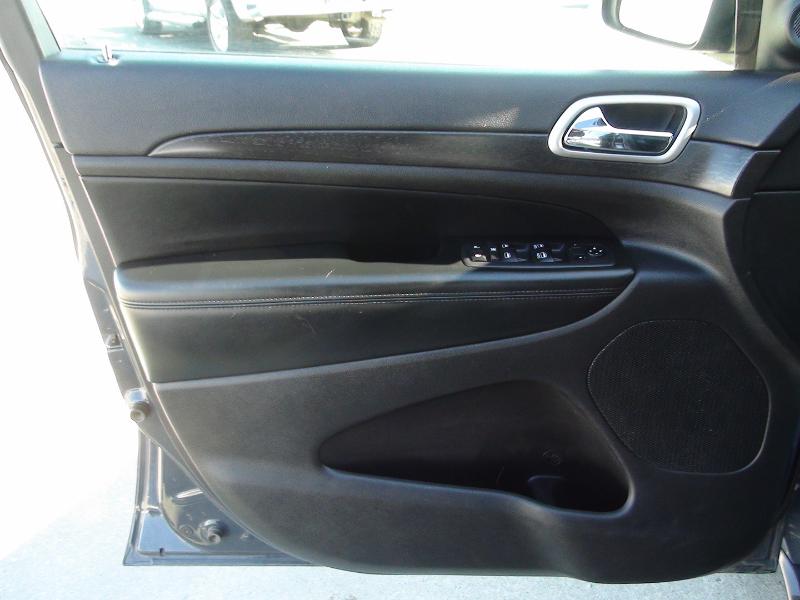 Jeep Grand Cherokee Laredo 4WD 2018