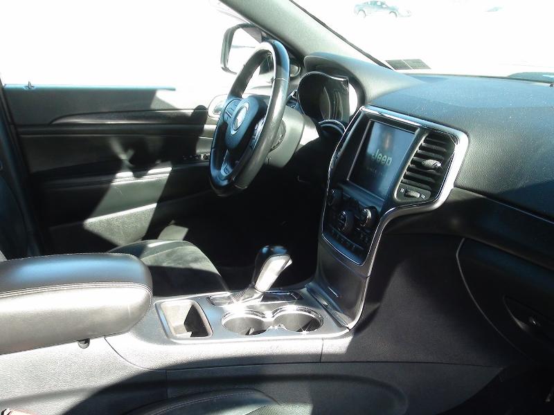 Jeep Grand Cherokee Laredo 4WD 2018